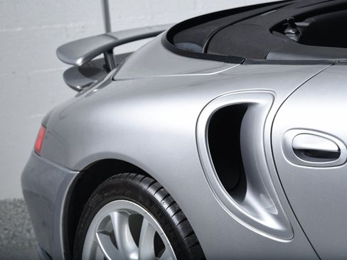 Used 2005 Porsche 911 Turbo AWD/4WD image 31
