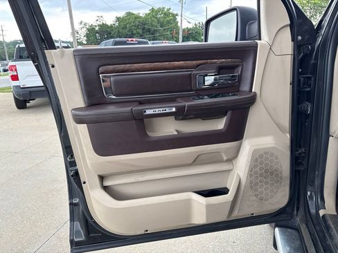 Used 2017 RAM 1500 Laramie Longhorn w/ Convenience Group AWD/4WD image 21