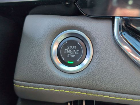 Certified 2025 Chevrolet Colorado ZR2 w/ Technology Package image 18