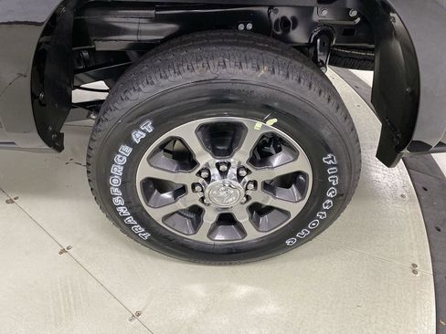 Used 2022 RAM 2500 Limited image 10