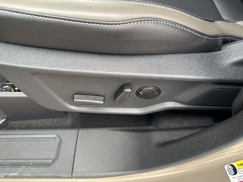 New 2025 Ford Bronco Outer Banks image 13