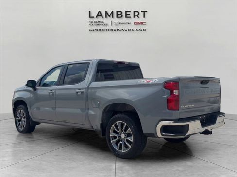 Used 2024 Chevrolet Silverado 1500 LT AWD/4WD image 3