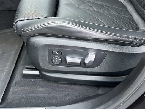 Used 2023 BMW X5 sDrive40i w/ Premium Package image 31