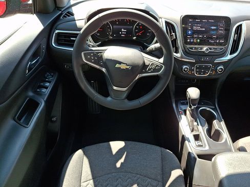 Certified 2023 Chevrolet Equinox LT AWD/4WD image 14