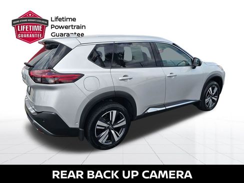 Used 2022 Nissan Rogue SL w/ SL Premium Package FWD image 9