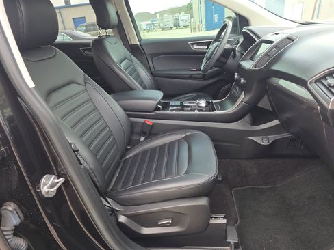 Used 2019 Ford Edge SEL w/ Equipment Group 201A image 19