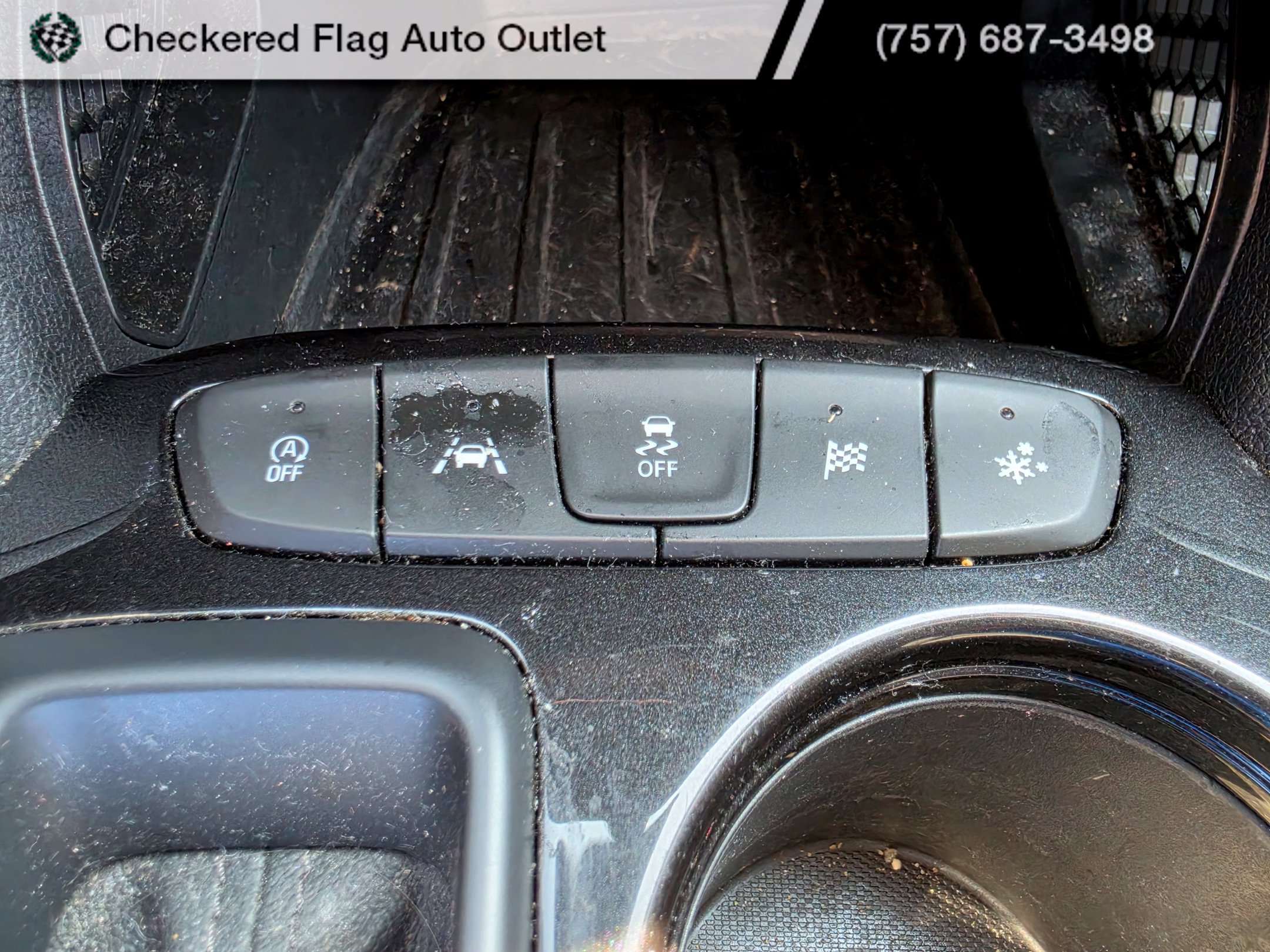 Used 2021 Chevrolet TrailBlazer LT w/ Convenience Package FWD image 18