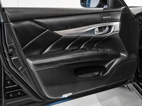 Used 2019 INFINITI Q70 L 3.7 RWD image 41