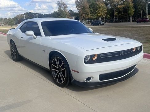 Used 2023 Dodge Challenger R/T w/ Cold Weather Group image 6