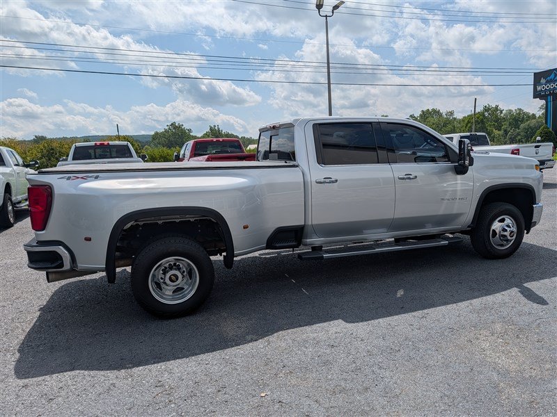 Used 2021 Chevrolet Silverado 3500 LTZ w/ LTZ Plus Package AWD/4WD image 8