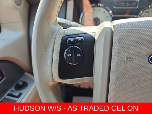 Used 2013 Ford Expedition EL XLT image 19