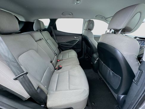 Used 2018 Hyundai Santa Fe Sport w/ 2.4L Value Package 02 image 17