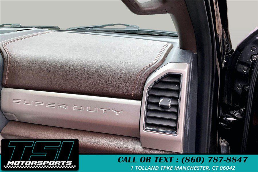 Used 2022 Ford F350 King Ranch w/ King Ranch Ultimate Package AWD/4WD image 17