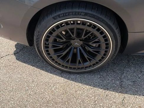 Used 2024 Mercedes-Benz CLE 53 AMG 4MATIC image 4