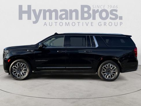 Used 2023 GMC Yukon XL Denali Ultimate AWD/4WD image 6