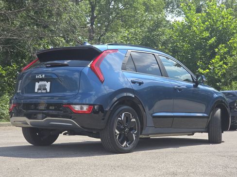 Used 2024 Kia Niro Wind w/ Wind Preserve Package FWD image 15