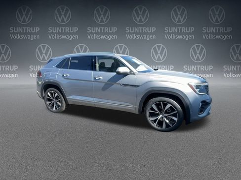 Used 2026 Volkswagen Atlas Cross Sport SEL Premium R-Line AWD/4WD image 26