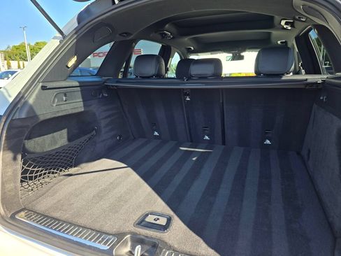 Used 2020 Mercedes-Benz GLC 300 4MATIC image 22
