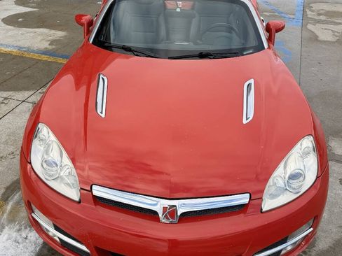 Used 2009 Saturn Sky w/ Premium Trim Package image 25