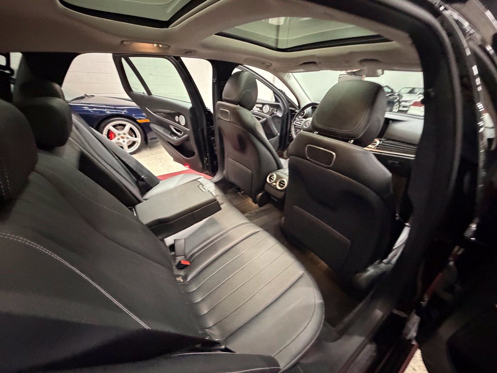 Used 2019 Mercedes-Benz E 450 4MATIC Wagon w/ Premium Package image 31