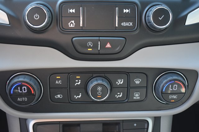 Used 2023 GMC Terrain SLT FWD image 27