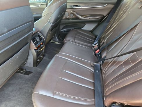 Used 2016 BMW X5 xDrive50i AWD/4WD image 30