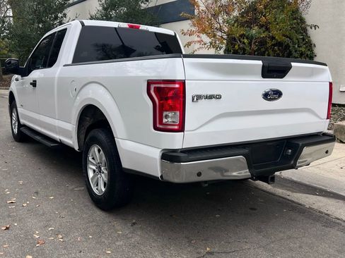 Used 2017 Ford F150 XLT w/ Trailer Tow Package image 7