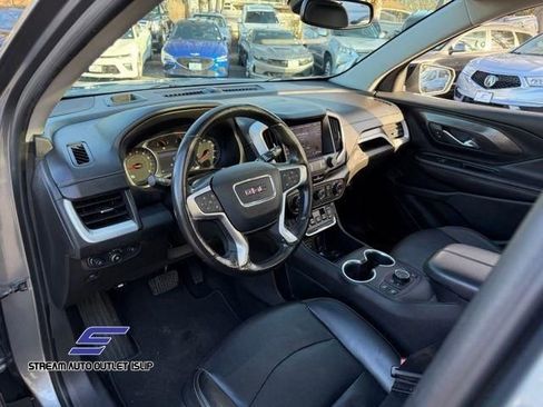 Used 2020 GMC Terrain SLT w/ Preferred Package image 33