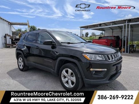 Used 2020 Jeep Compass Latitude AWD/4WD image 1