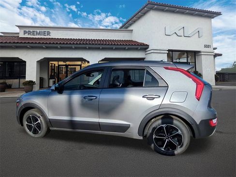 New 2026 Kia Niro LX image 5