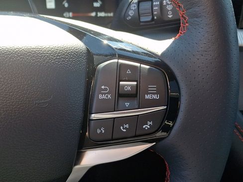 Certified 2025 Ford Explorer ST-Line w/ Premium Package image 24