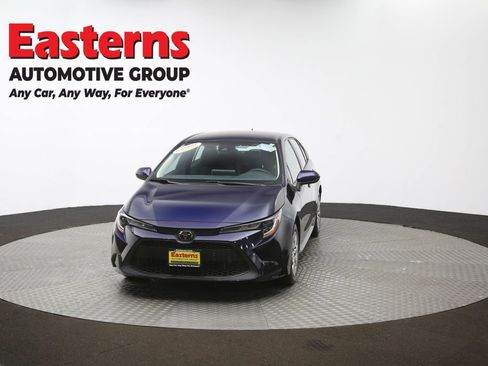Used 2022 Toyota Corolla LE image 53