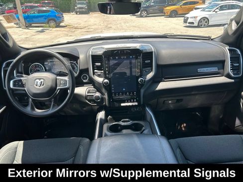 Used 2023 RAM 1500 Big Horn RWD image 32