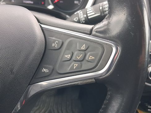 Used 2020 Chevrolet Equinox Premier AWD/4WD image 23