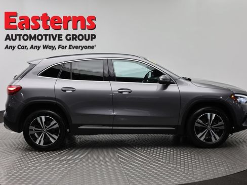Used 2025 Mercedes-Benz GLA 250 image 4