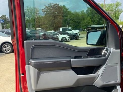 Used 2021 Ford F150 XLT w/ Equipment Group 302A High image 16