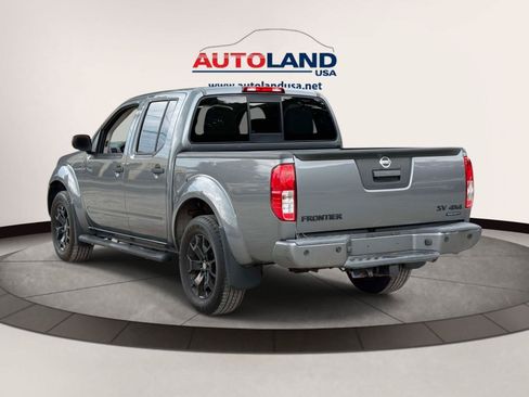 Used 2018 Nissan Frontier SV w/ Value Truck Package AWD/4WD image 5