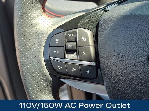Used 2025 Ford Explorer ST-Line w/ Premium Package AWD/4WD image 7
