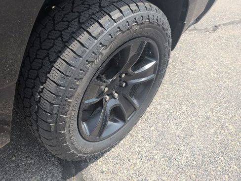 Used 2020 RAM 1500 Big Horn AWD/4WD image 9