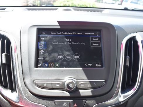 Used 2022 Chevrolet Equinox LT FWD image 35