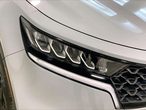 Used 2023 Kia Sorento S w/ Panoramic Sunroof Package image 28