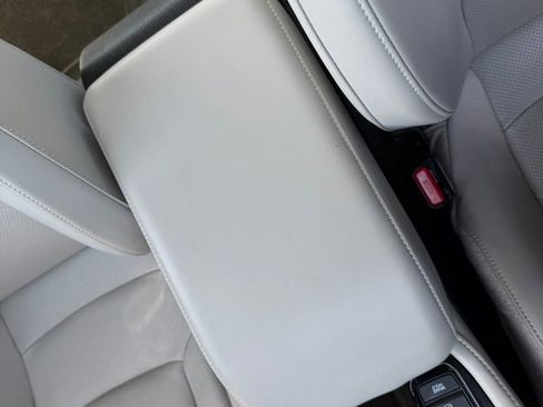 Used 2024 Honda Accord Touring image 28