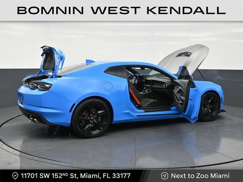 Used 2023 Chevrolet Camaro SS image 29