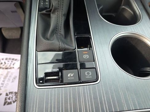 Used 2023 Toyota Sienna XSE w/ XSE Plus Package image 27