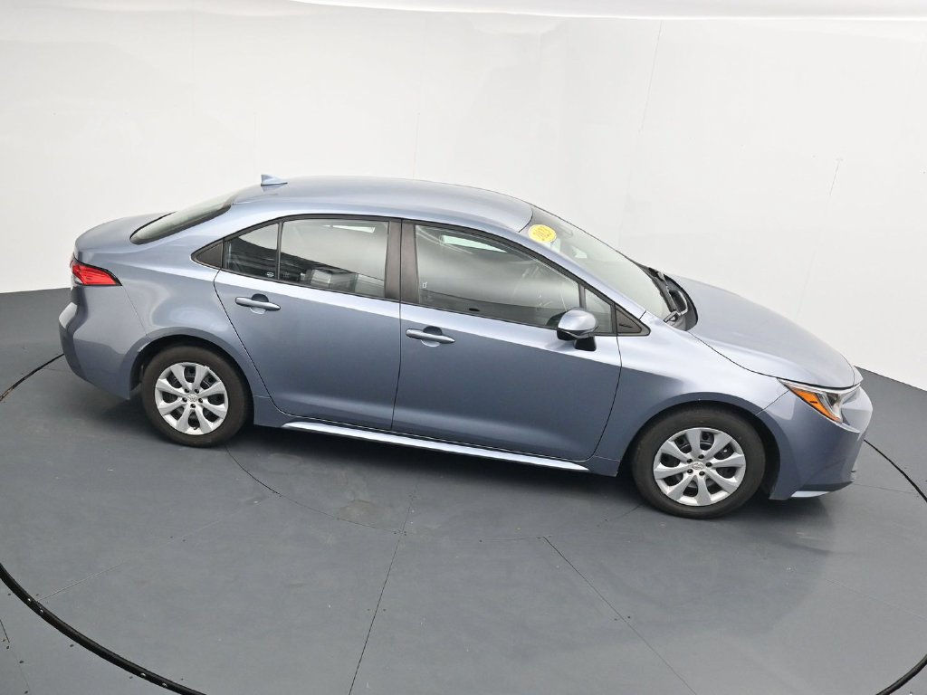 Used 2023 Toyota Corolla LE FWD image 31