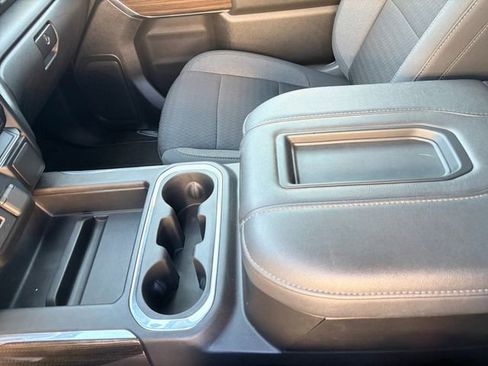 Used 2022 Chevrolet Silverado 2500 LT w/ Convenience Package AWD/4WD image 25