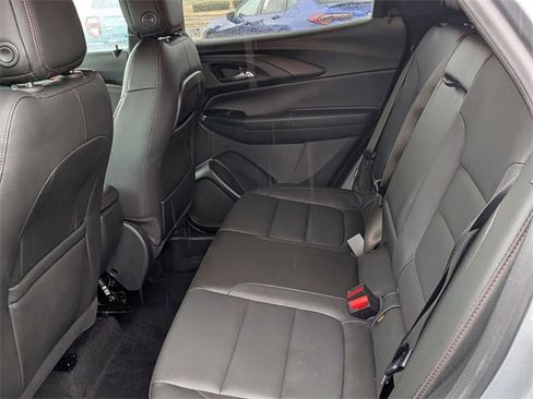 Used 2024 Chevrolet TrailBlazer RS w/ Driver Confidence Package image 27