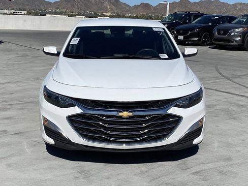 Used 2024 Chevrolet Malibu LS image 2