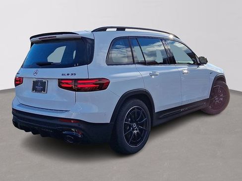 Used 2026 Mercedes-Benz GLB 35 AMG 4MATIC image 4