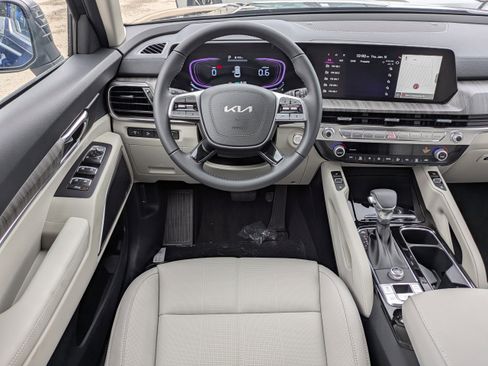 New 2025 Kia Telluride EX image 21